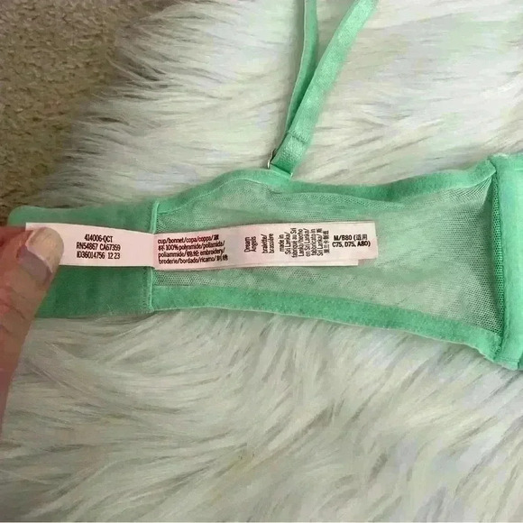 Victoria's Secret Dream Angels Mint Lace Bralette Medium - Picture 5 of 8